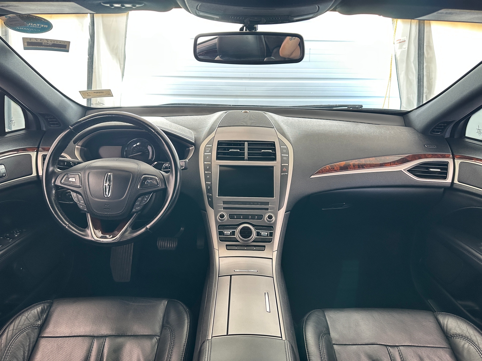 Thumbnail: 2017 Lincoln MKZ - 2