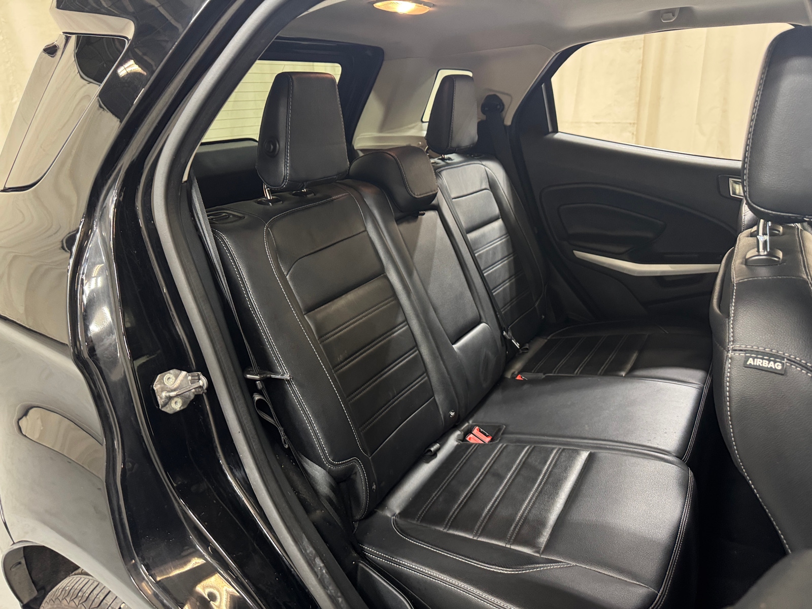 Thumbnail: 2020 Ford EcoSport - 6