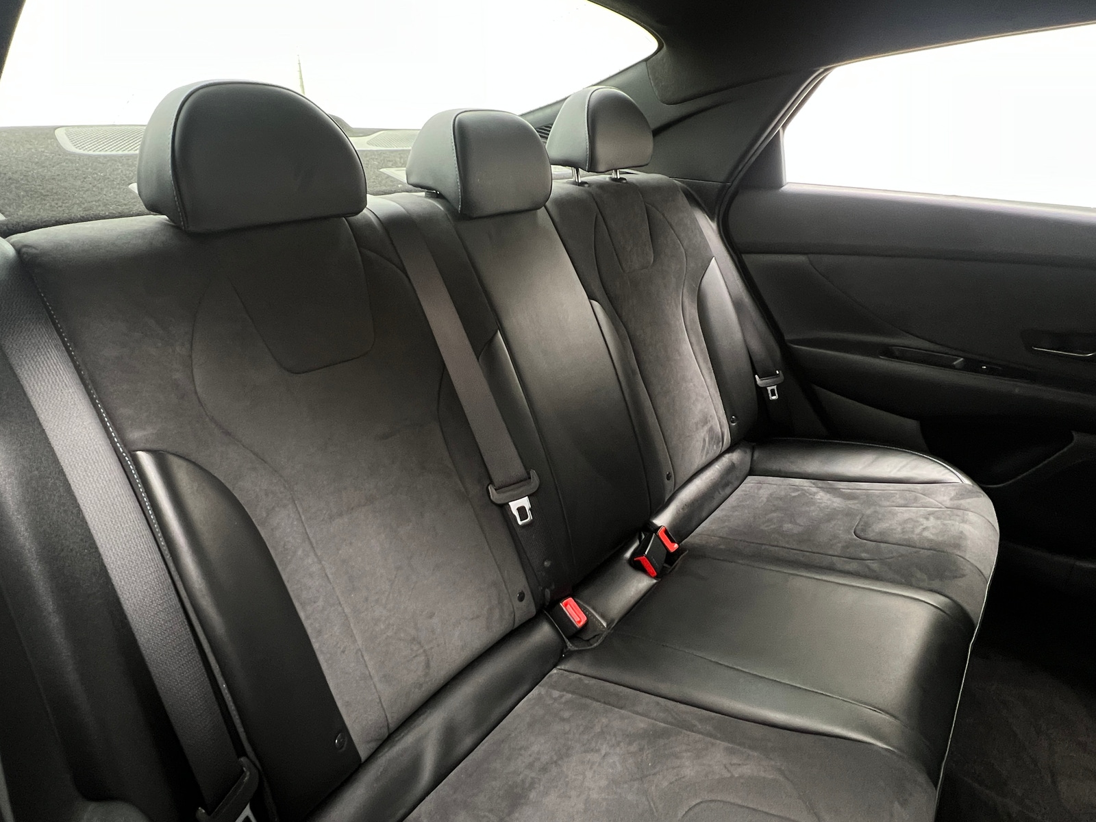 Thumbnail: 2022 Hyundai Elantra - 6