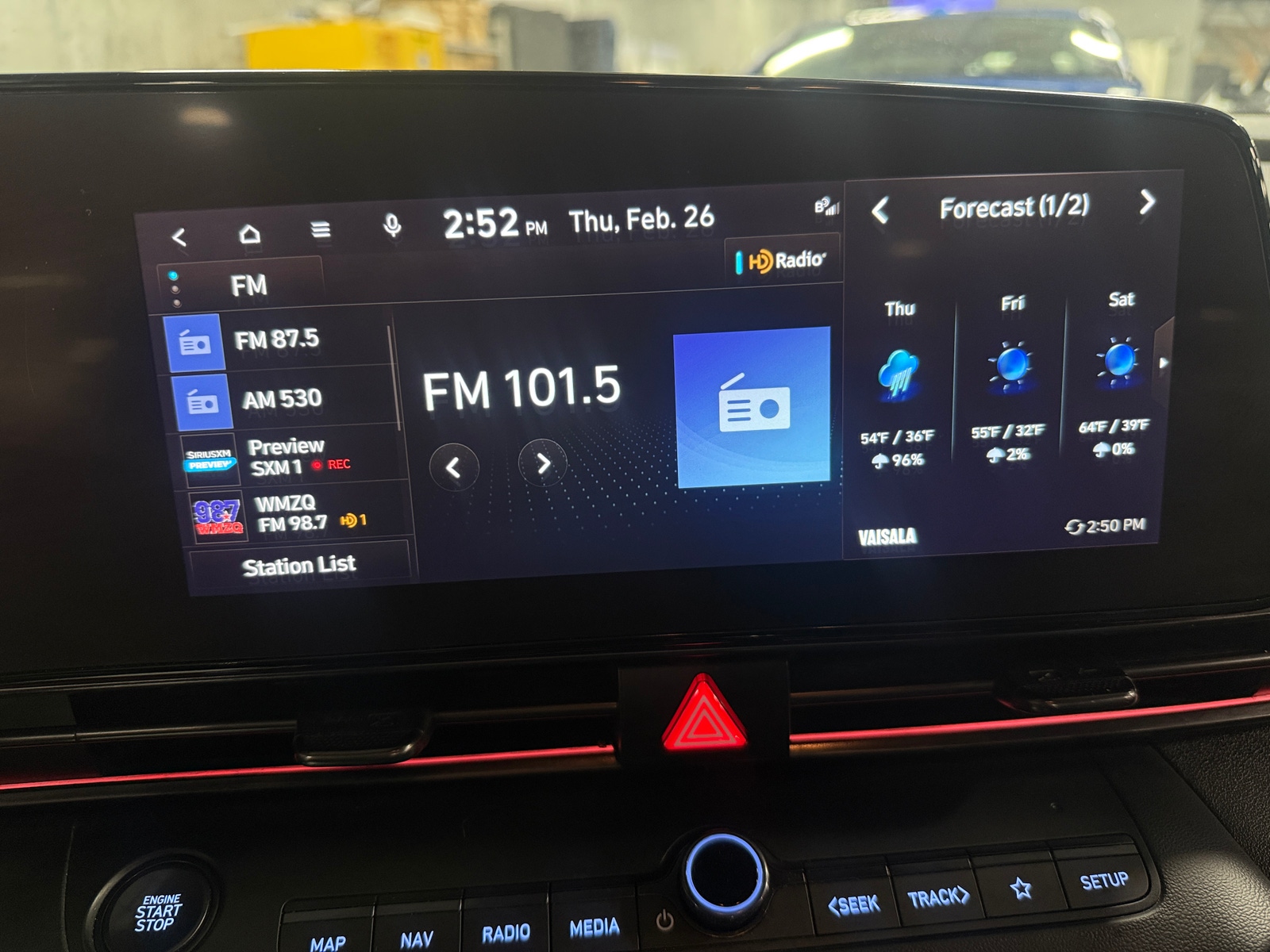 Thumbnail: 2022 Hyundai Elantra - 4