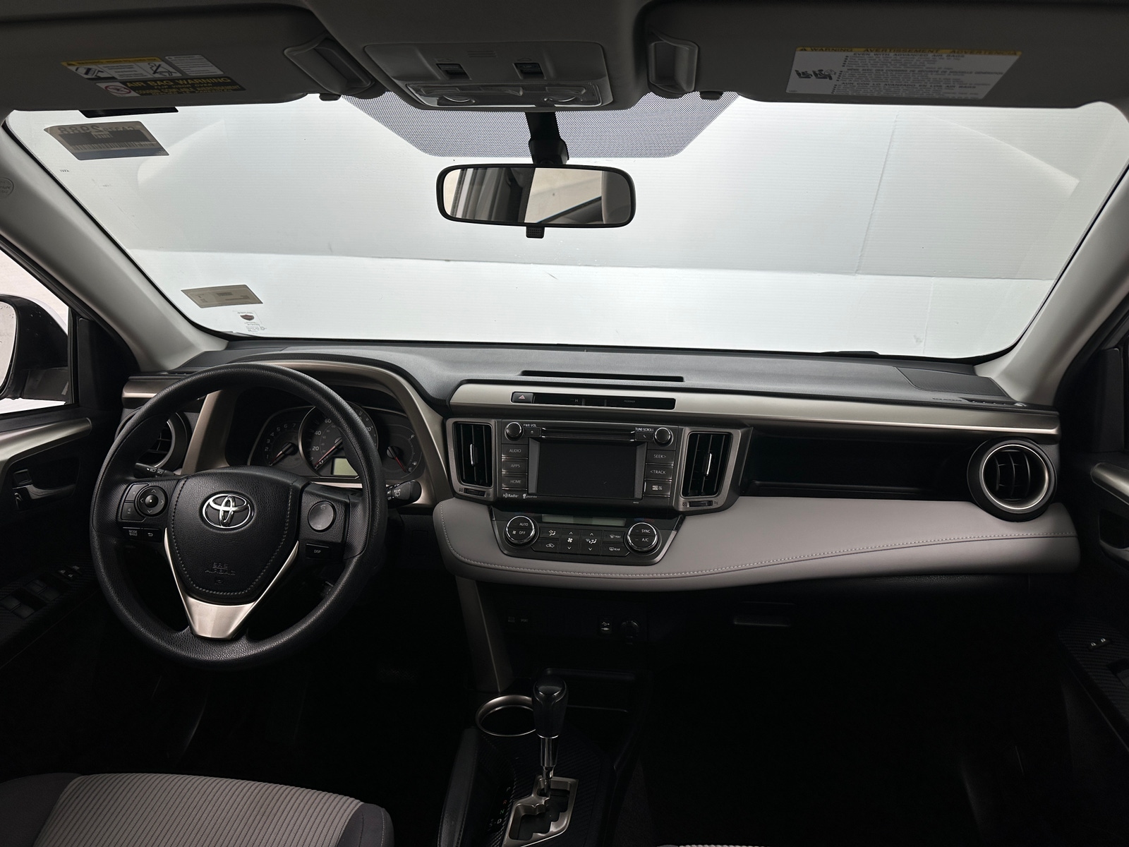 Thumbnail: 2014 Toyota RAV4 - 3