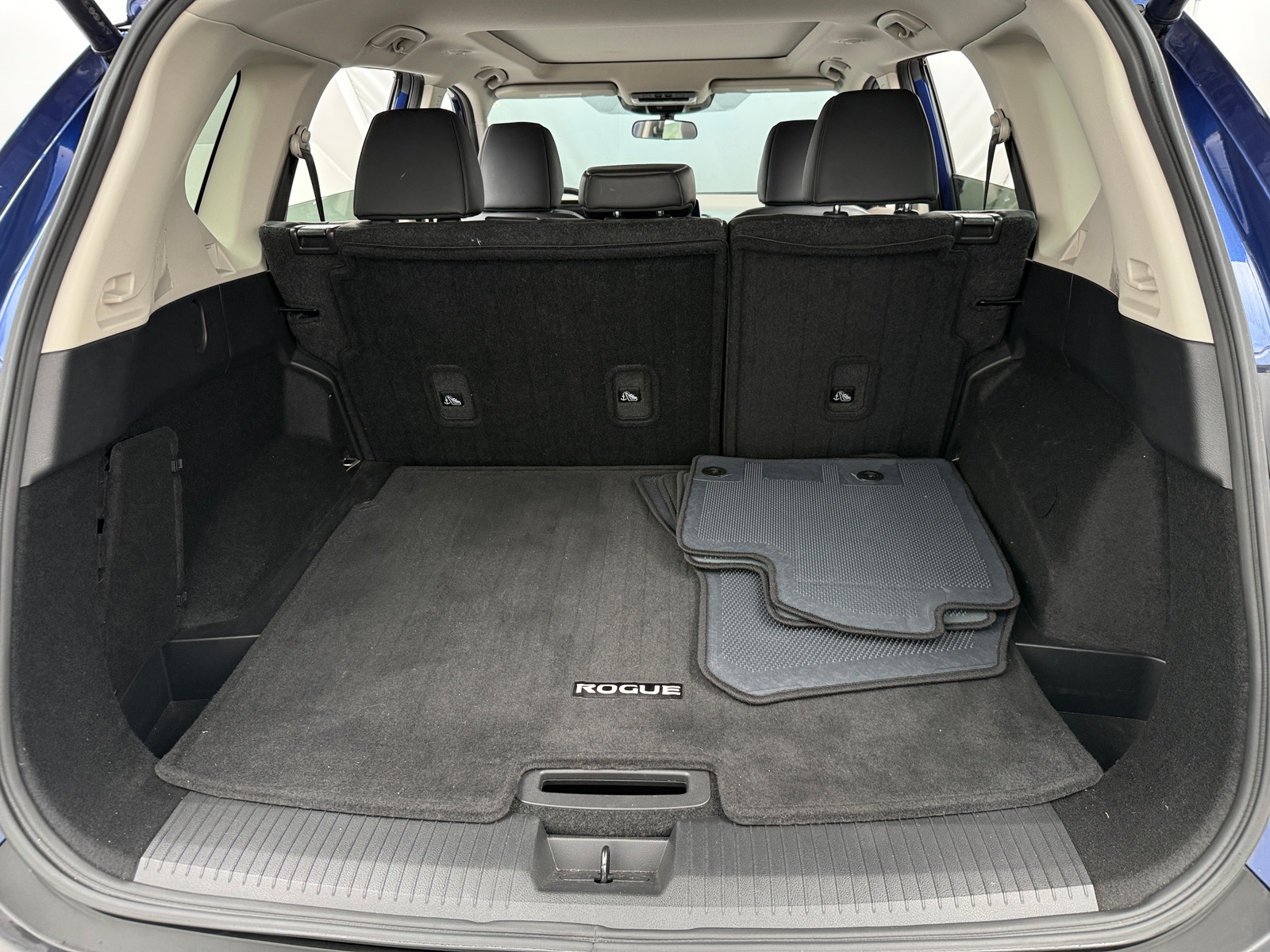 Thumbnail: 2023 Nissan Rogue - 7