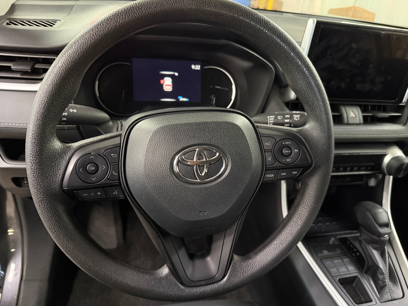 Thumbnail: 2025 Toyota RAV4 - 5