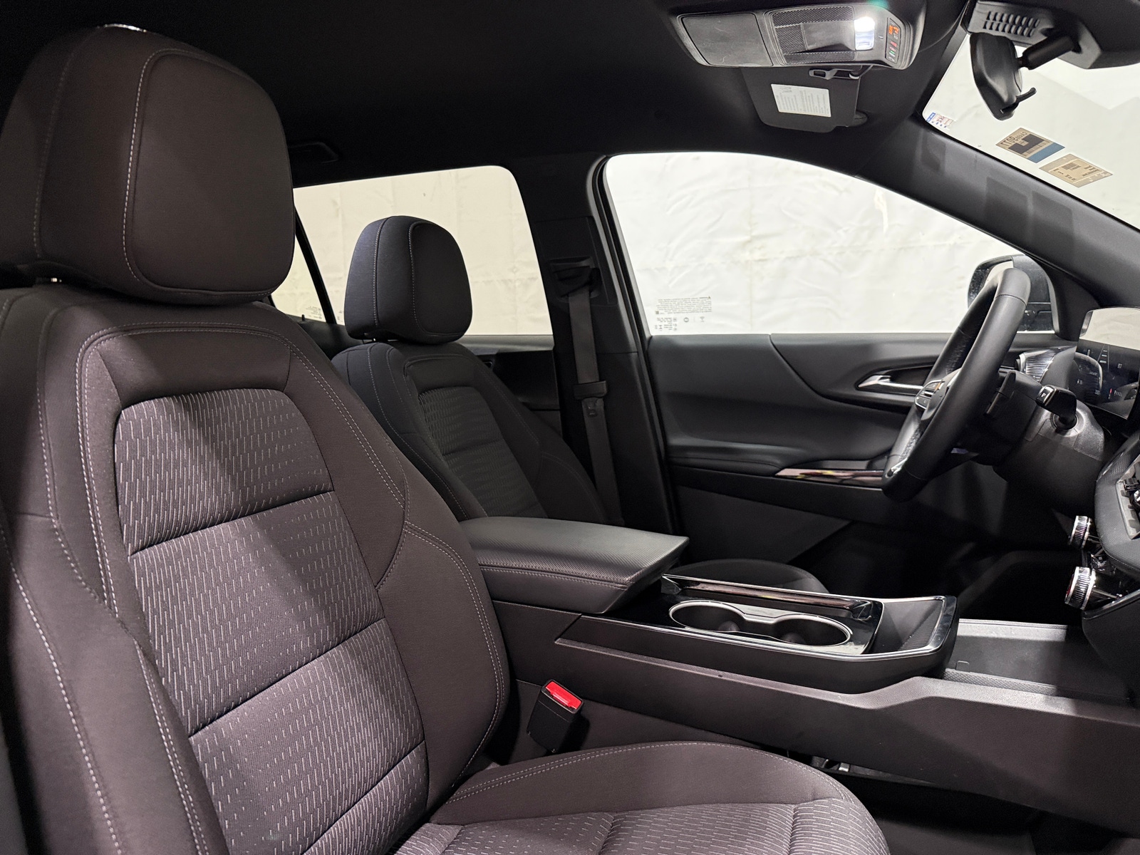 Thumbnail: 2025 Chevrolet Equinox - 2