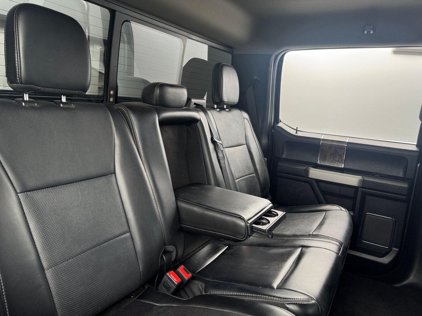 Thumbnail: 2019 Ford Econoline - 5