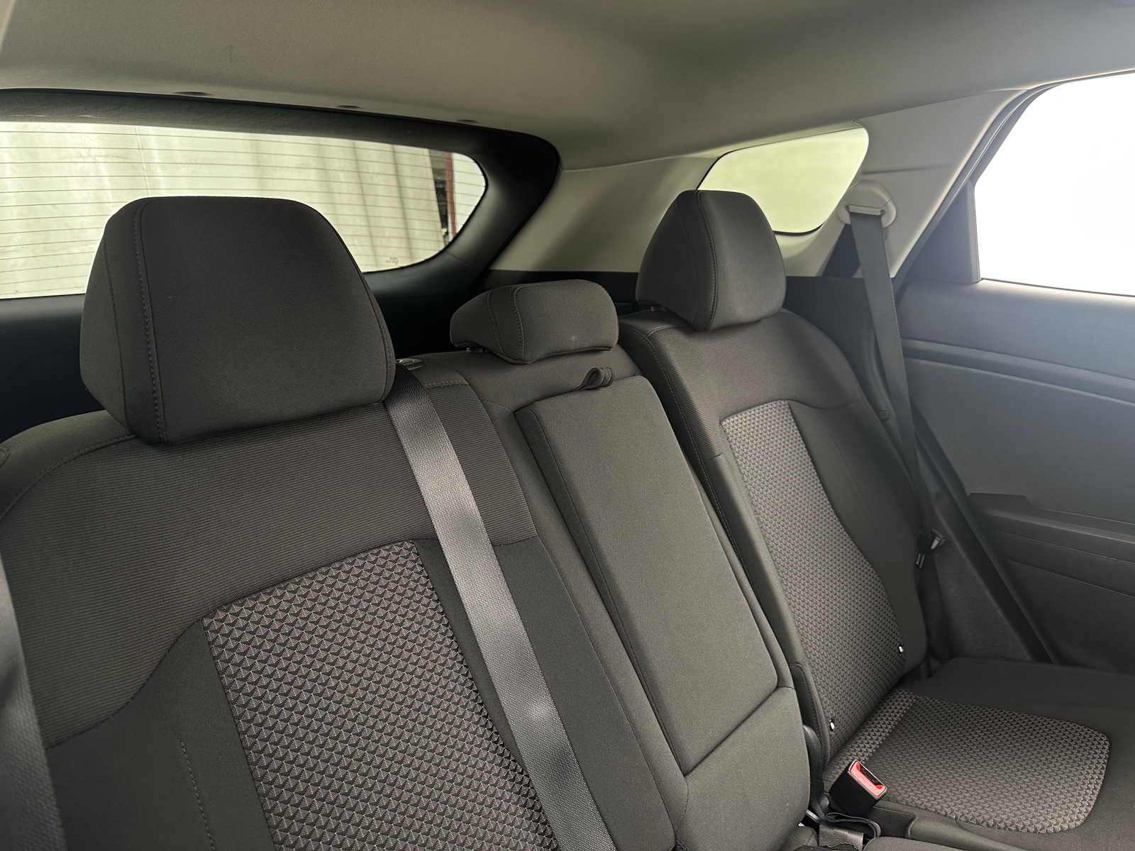 Thumbnail: 2023 Kia Sportage - 6