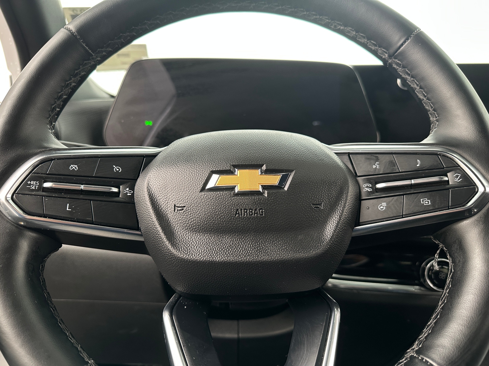 Thumbnail: 2025 Chevrolet Equinox - 5