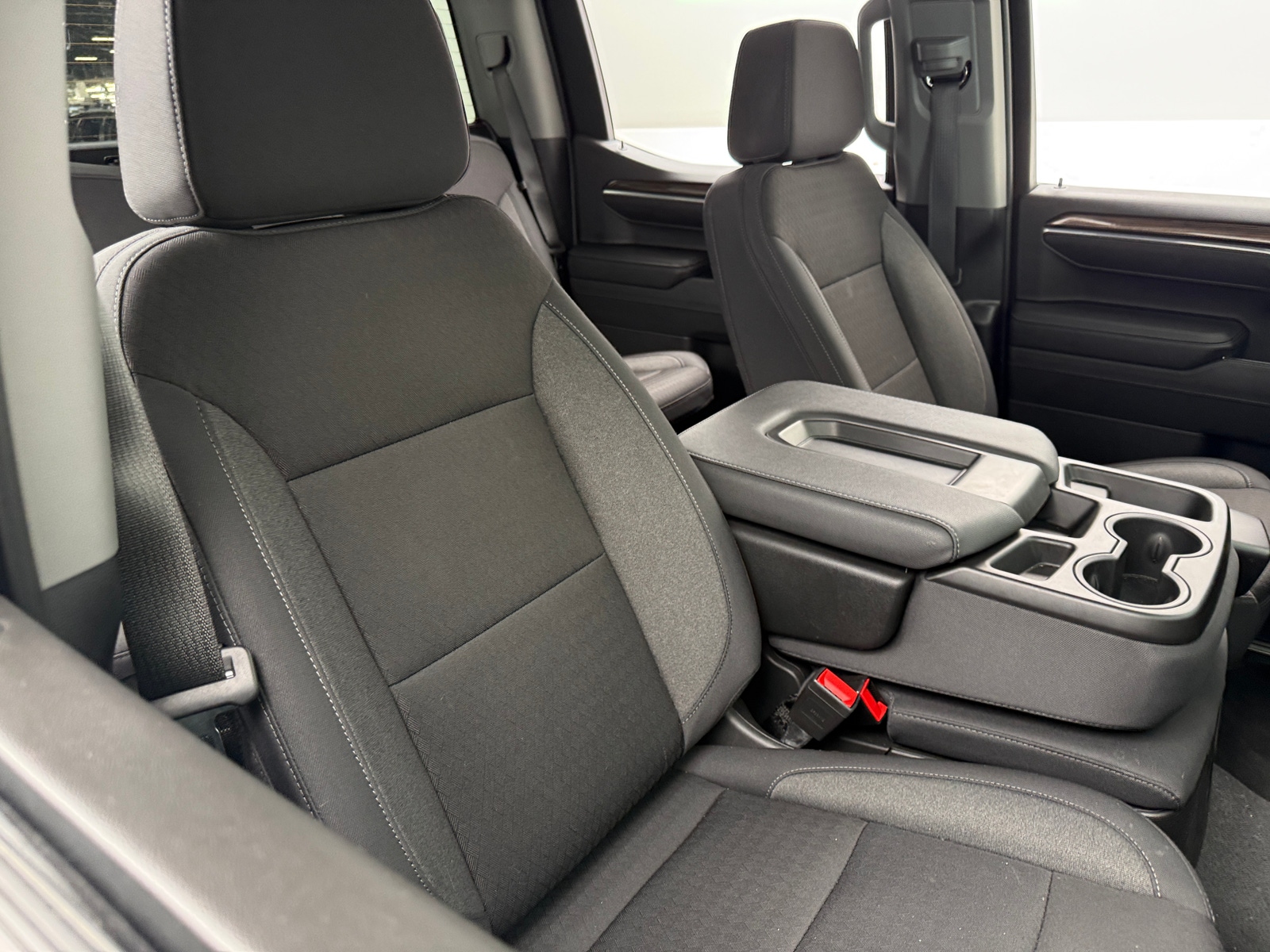 Thumbnail: 2024 Chevrolet Silverado 1500 - 2