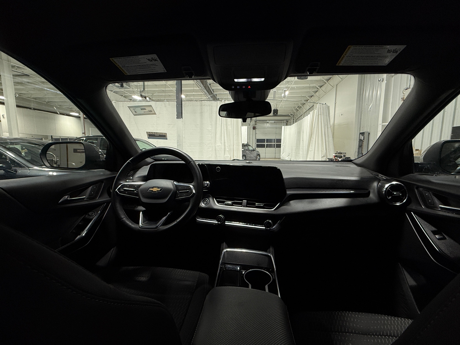 Thumbnail: 2025 Chevrolet Equinox - 3