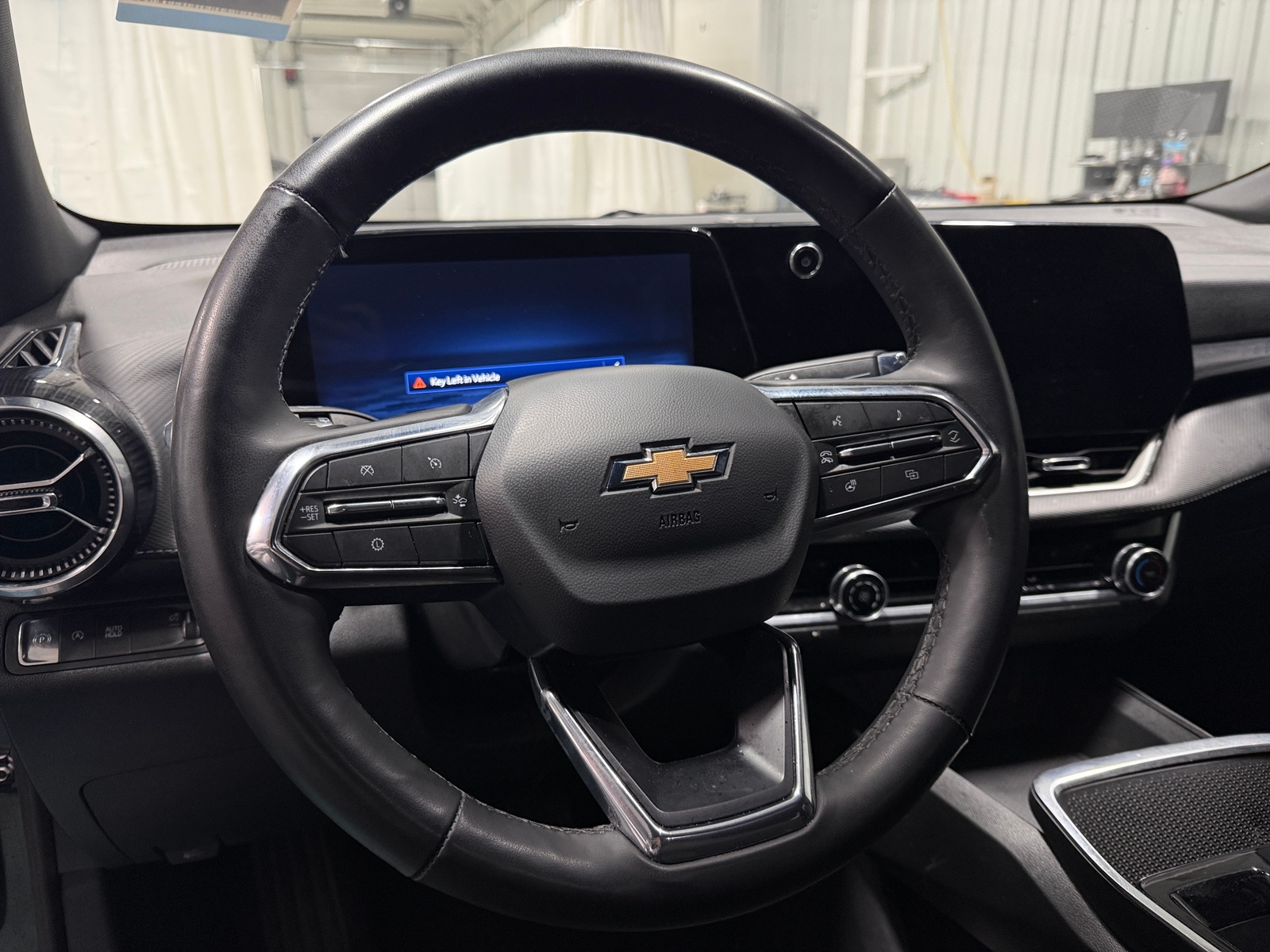 Thumbnail: 2025 Chevrolet Equinox - 5