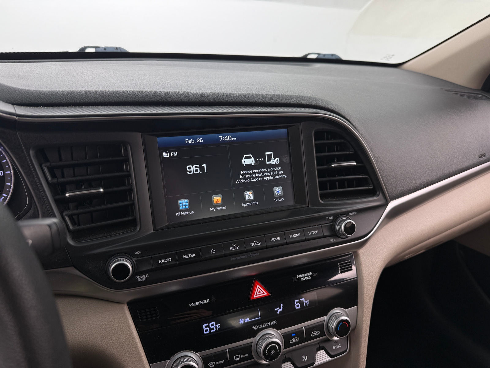 Thumbnail: 2020 Hyundai Elantra - 4