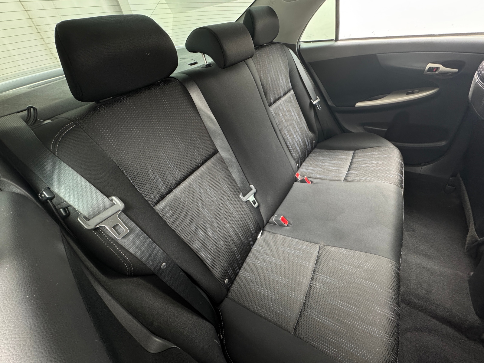 Thumbnail: 2013 Toyota Corolla - 6