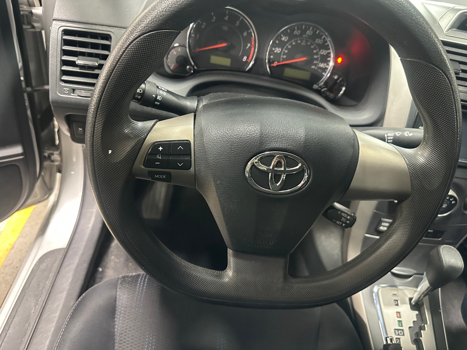 Thumbnail: 2013 Toyota Corolla - 5