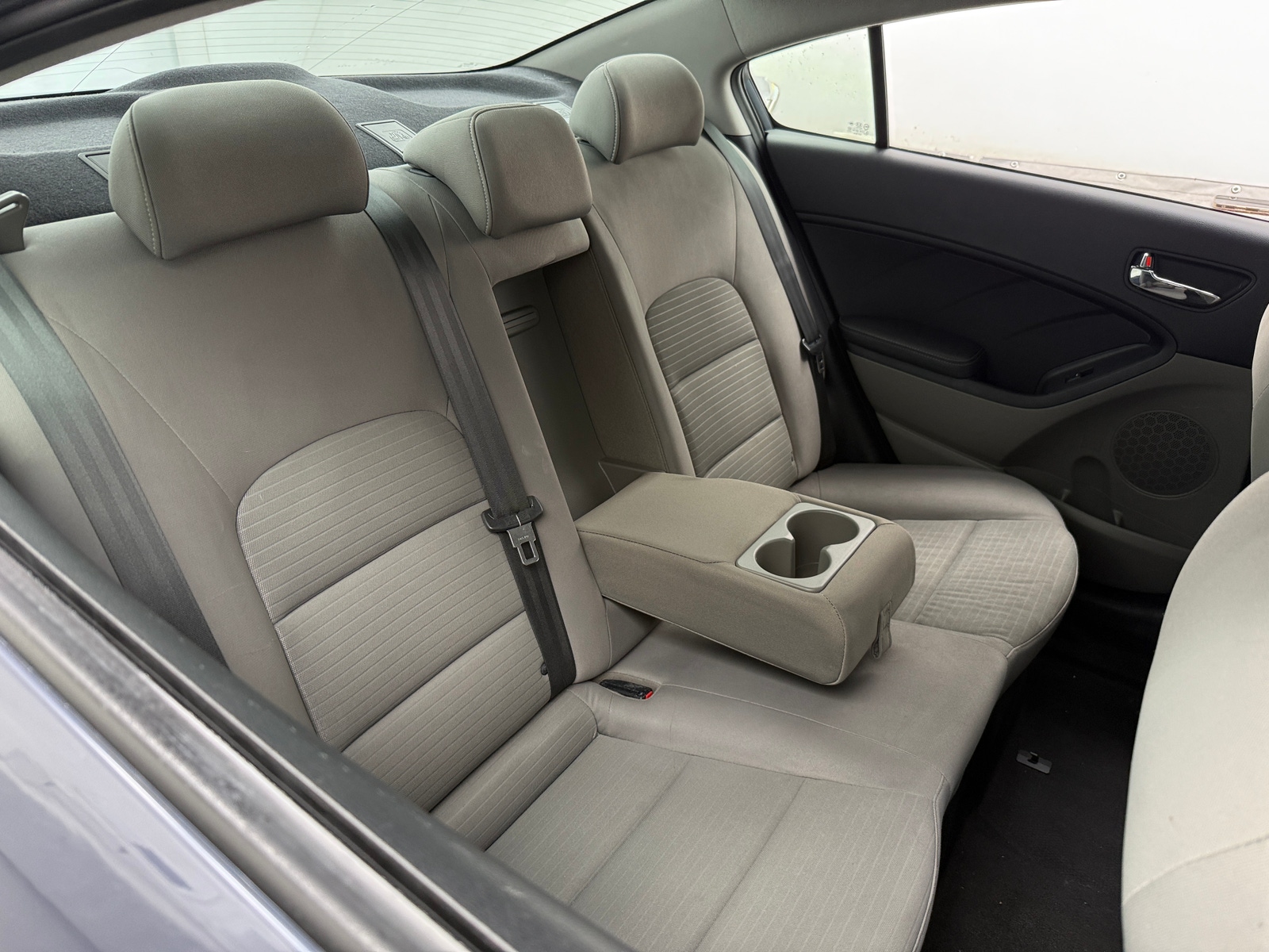 Thumbnail: 2016 Kia Forte - 6