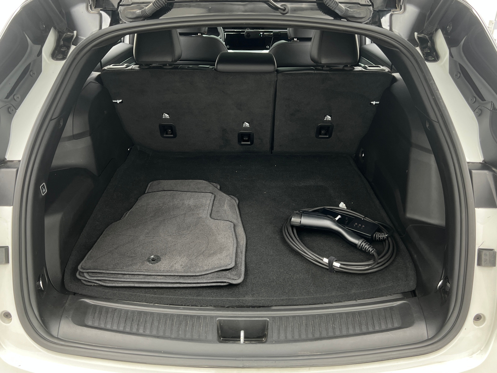 Thumbnail: 2024 Jeep Wagoneer S - 6