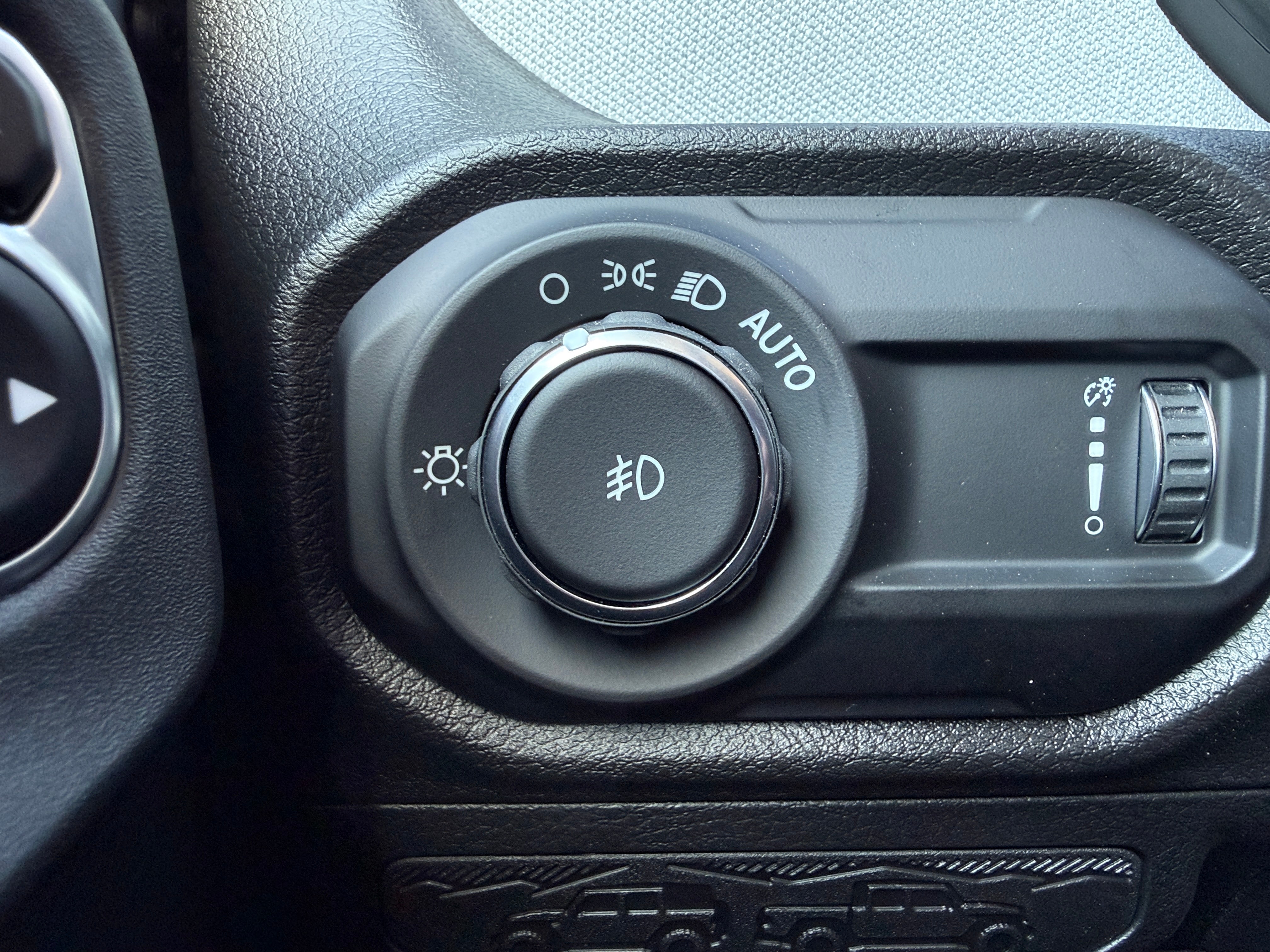 2026 Jeep Wrangler 4-Door Willys - Photo 13