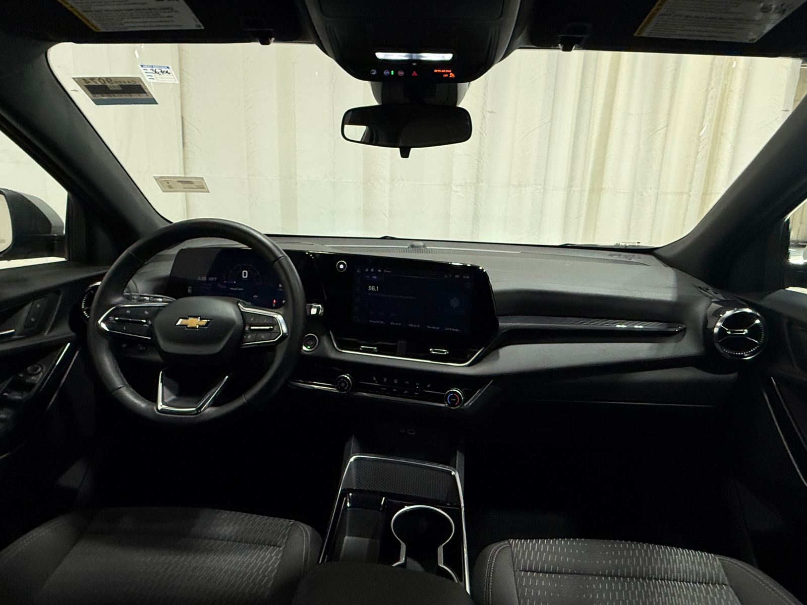 Thumbnail: 2025 Chevrolet Equinox - 3