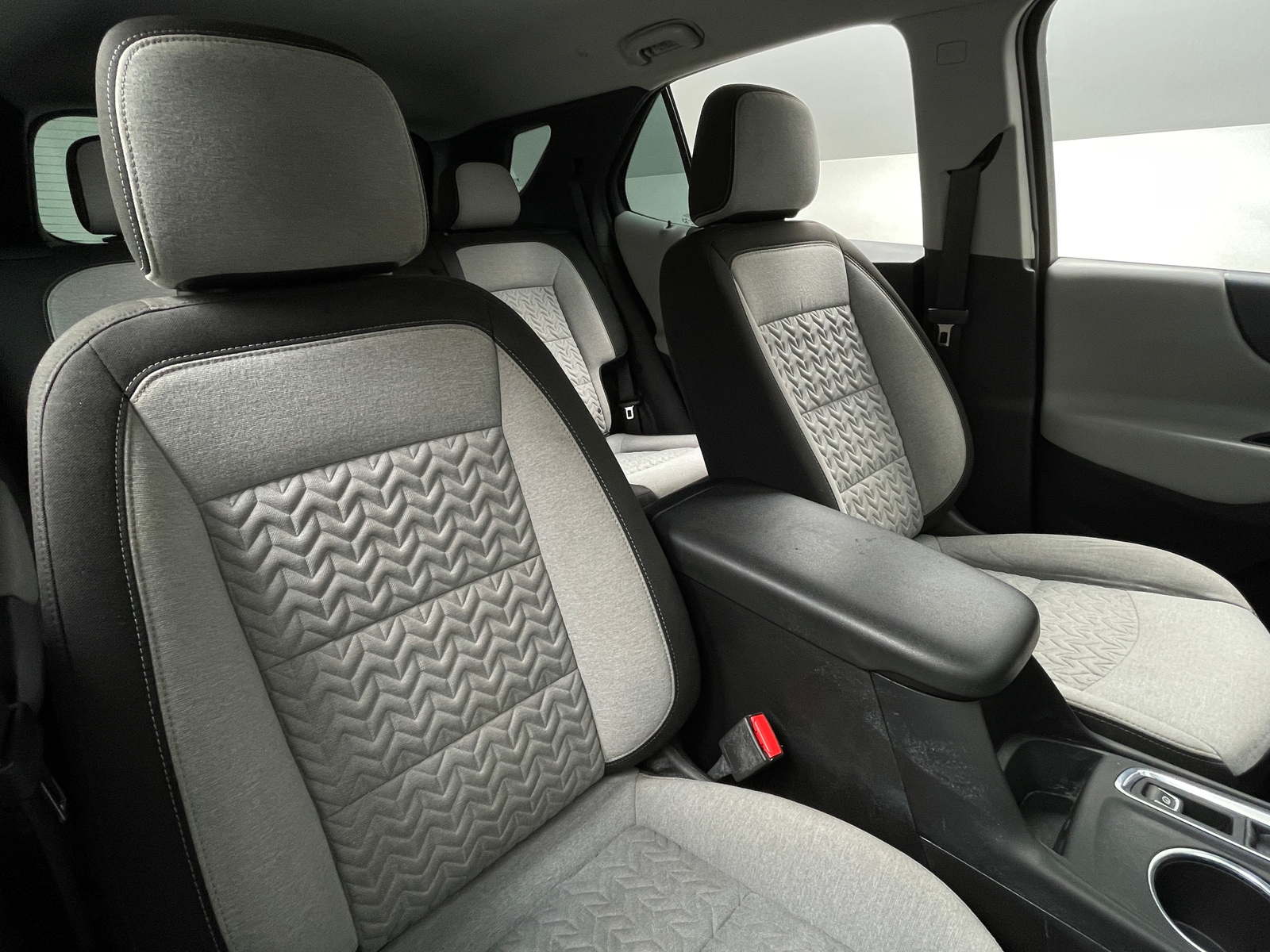 Thumbnail: 2022 Chevrolet Equinox - 2