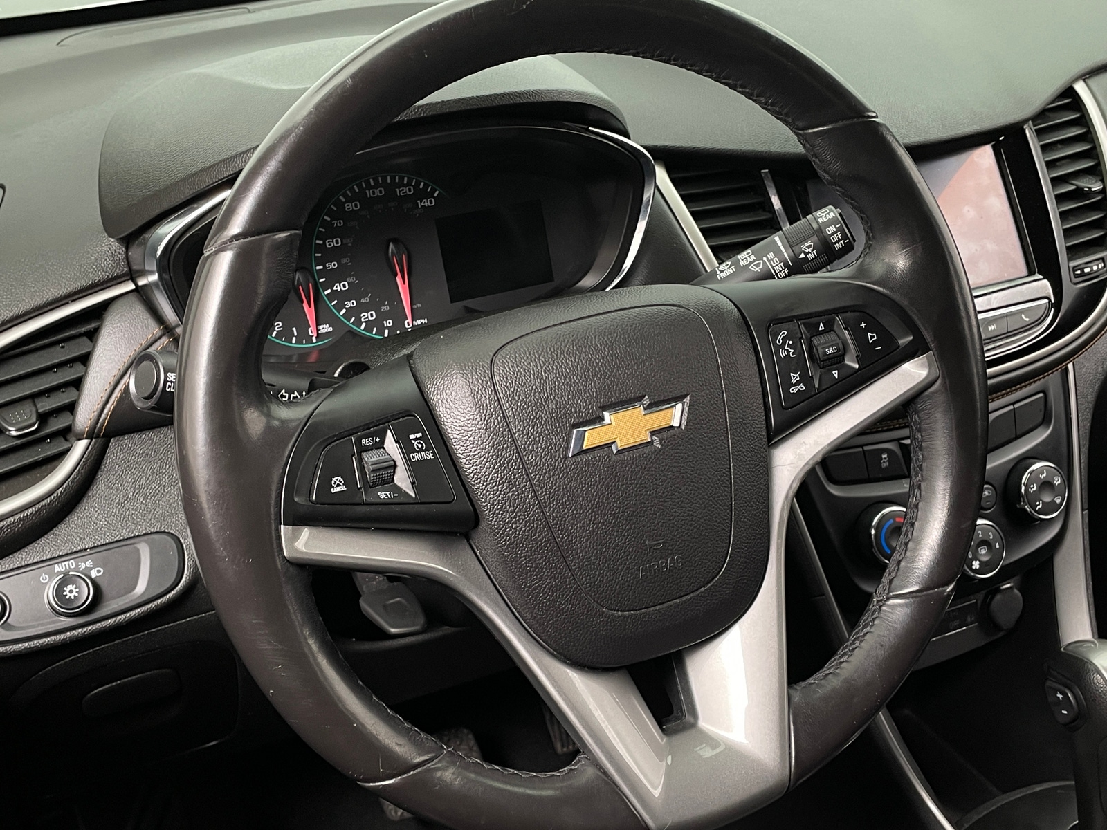 Thumbnail: 2020 Chevrolet Trax - 5