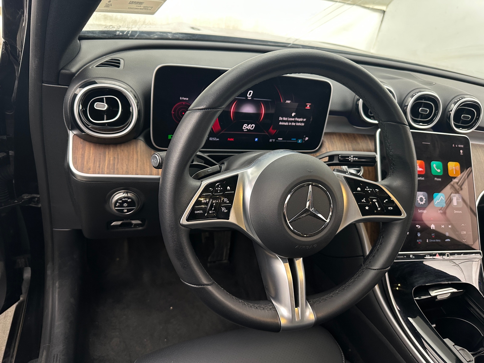 Thumbnail: 2025 Mercedes-Benz C-Class - 4