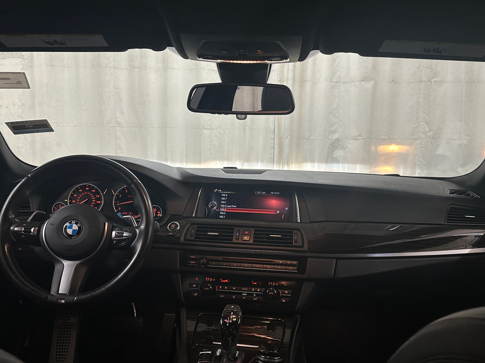 Thumbnail: 2016 BMW 5 Series - 2