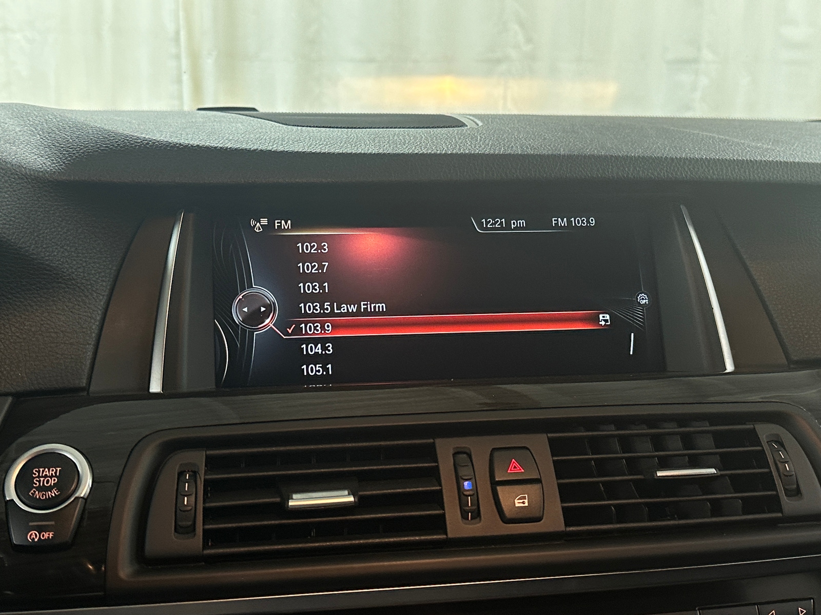 Thumbnail: 2016 BMW 5 Series - 3