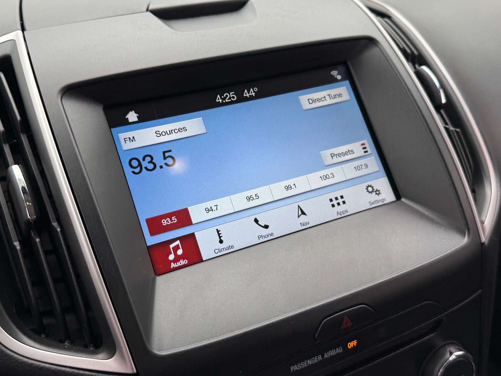 Thumbnail: 2018 Ford Edge - 4