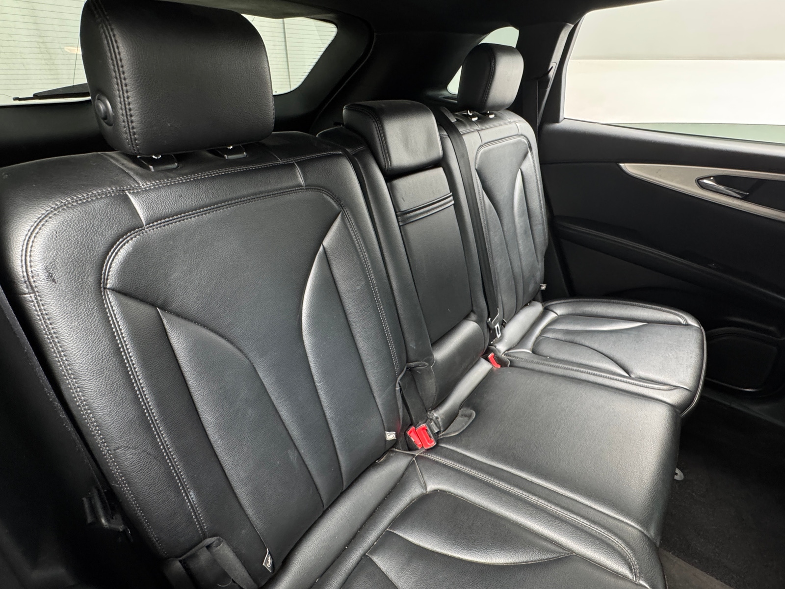 Thumbnail: 2019 Lincoln Nautilus - 5