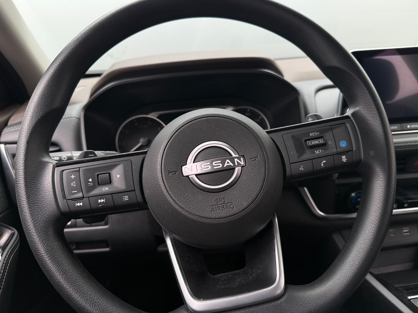 Thumbnail: 2023 Nissan Rogue - 5