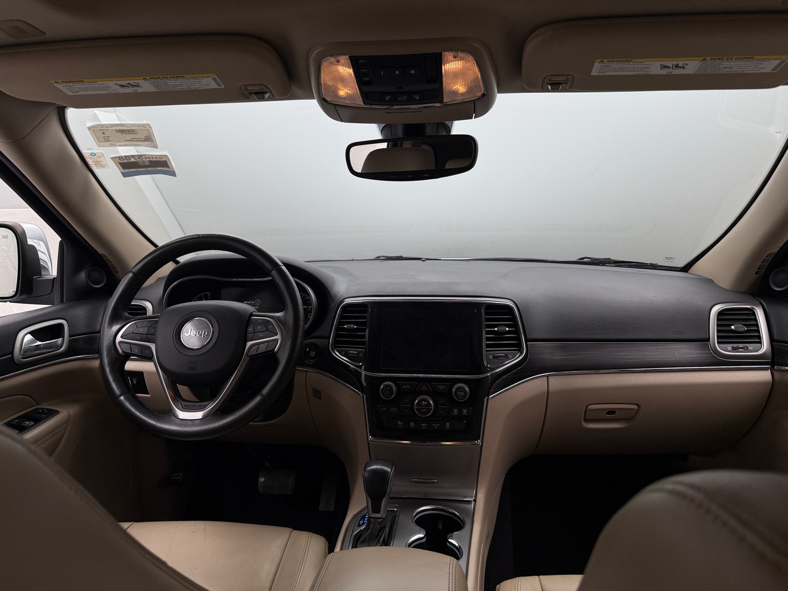 Thumbnail: 2020 Jeep Grand Cherokee - 3