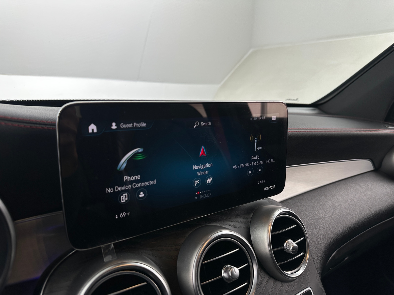 Thumbnail: 2021 Mercedes-Benz GLC - 3