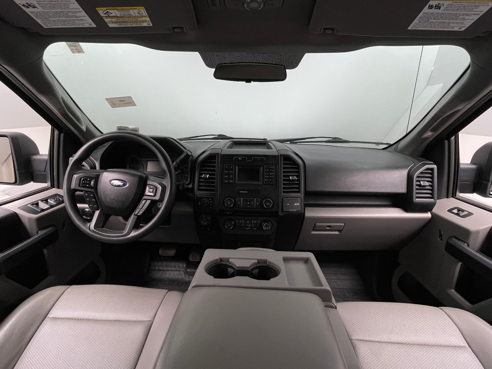 Thumbnail: 2017 Ford Econoline - 3