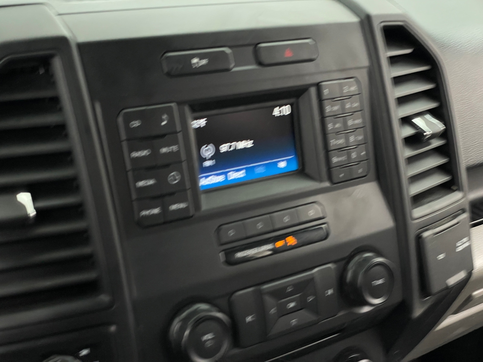 Thumbnail: 2017 Ford Econoline - 4