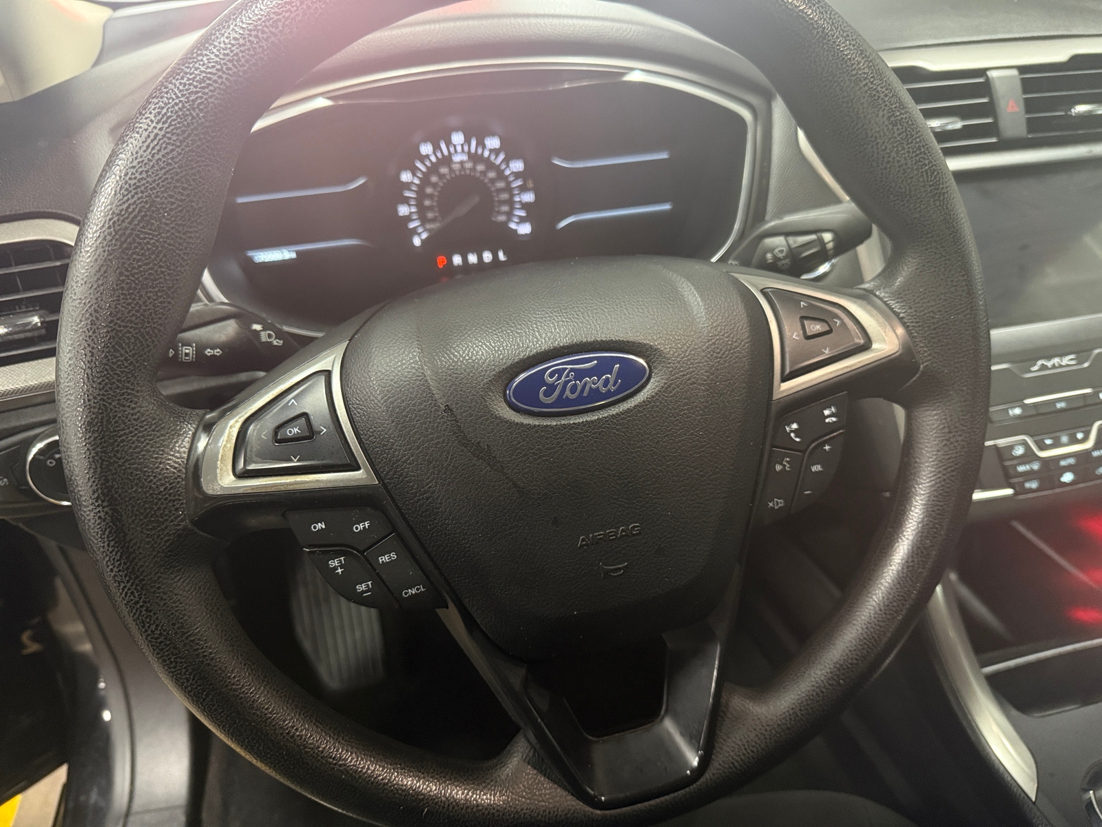 Thumbnail: 2020 Ford Fusion - 5