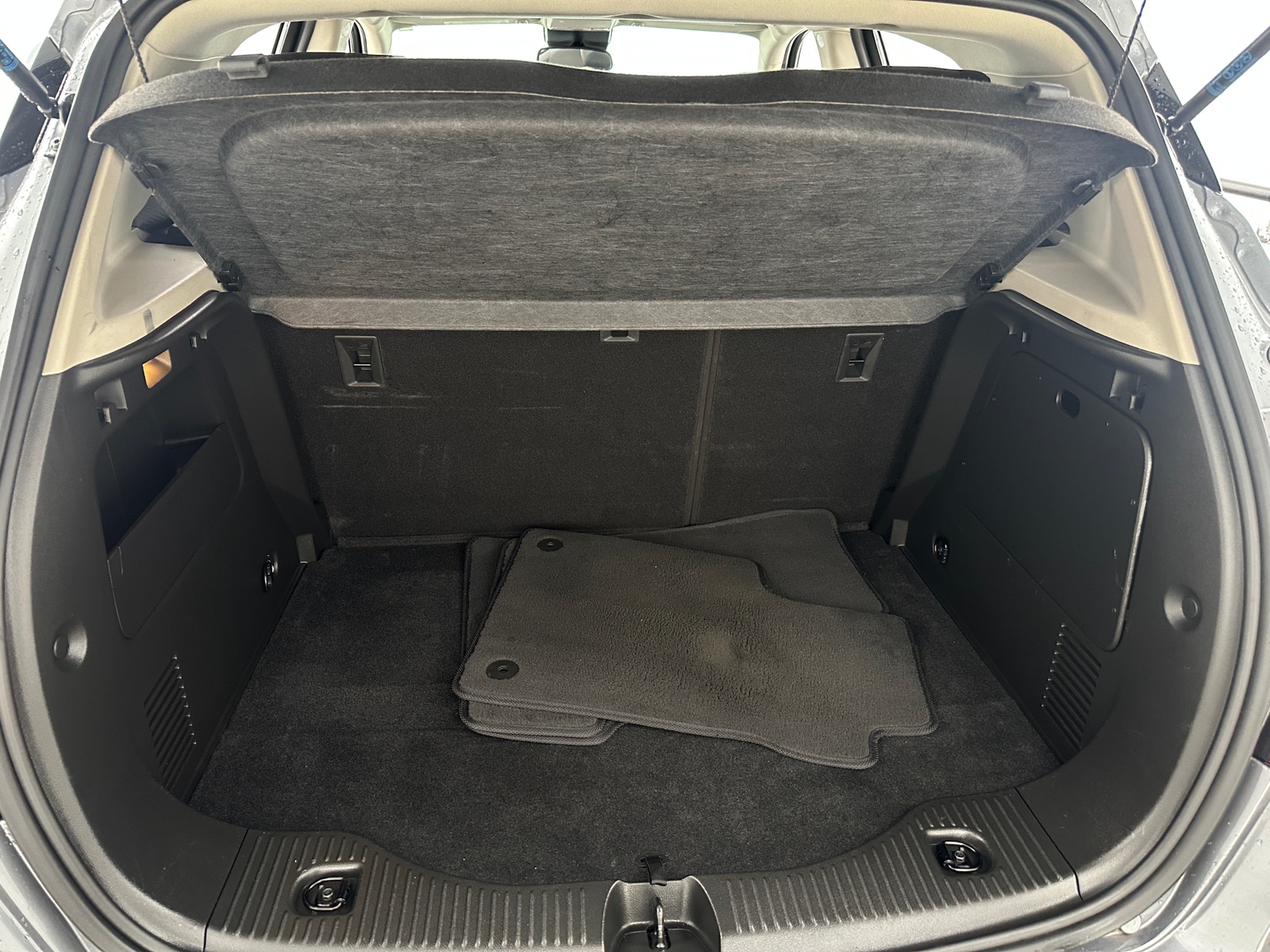 Thumbnail: 2019 Buick Encore - 6