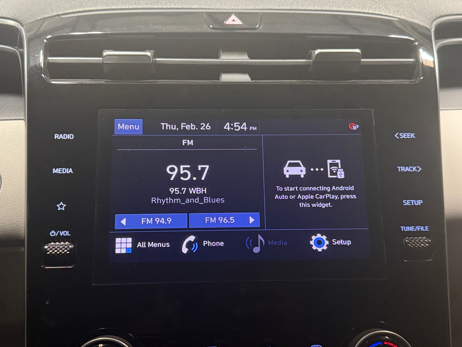 Thumbnail: 2022 Hyundai Tucson - 4