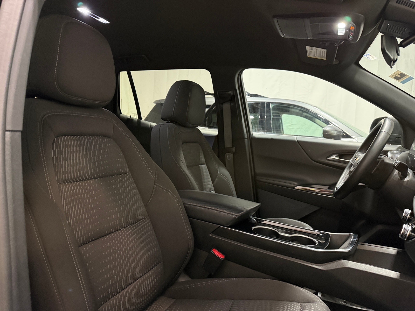 Thumbnail: 2025 Chevrolet Equinox - 2