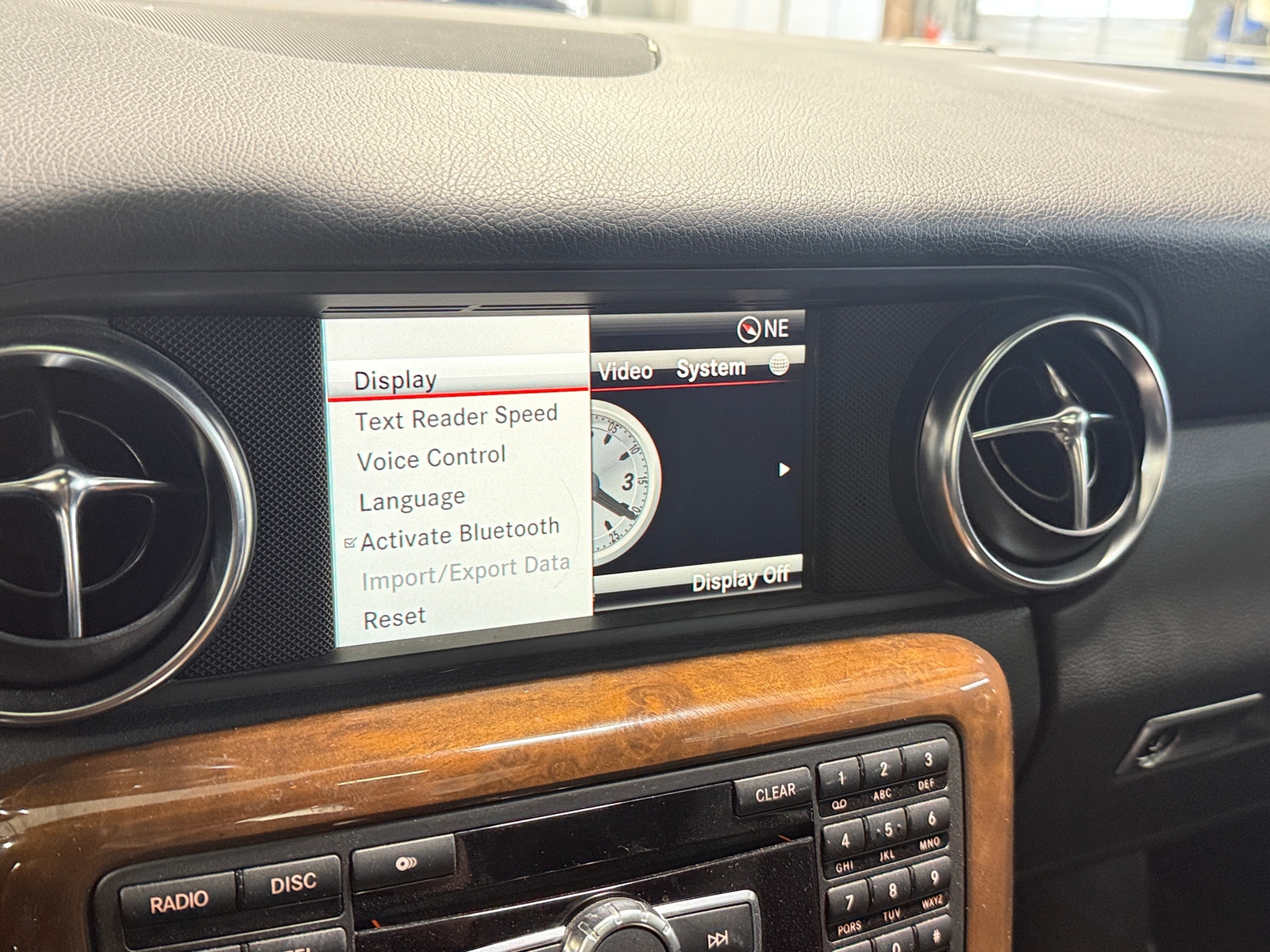 Thumbnail: 2014 Mercedes-Benz SLK - 3