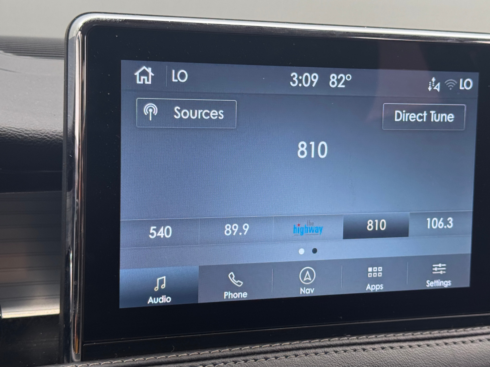 Thumbnail: 2022 Lincoln Corsair - 3