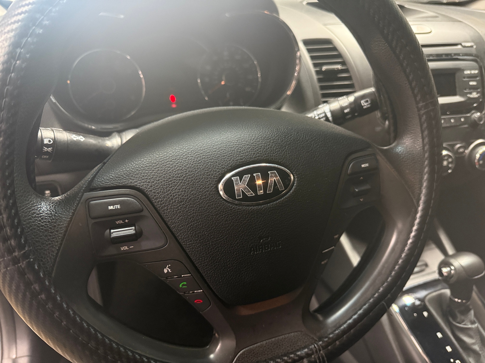 Thumbnail: 2017 Kia Forte - 5