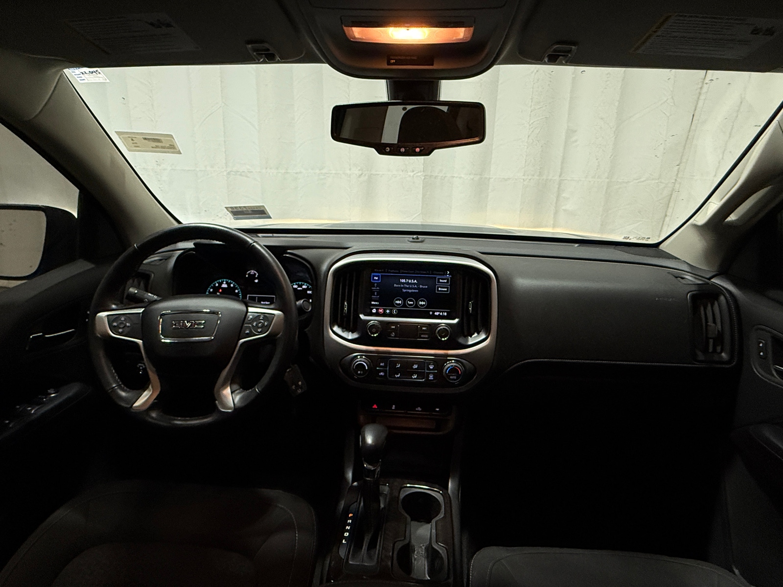 Thumbnail: 2022 GMC Canyon - 3