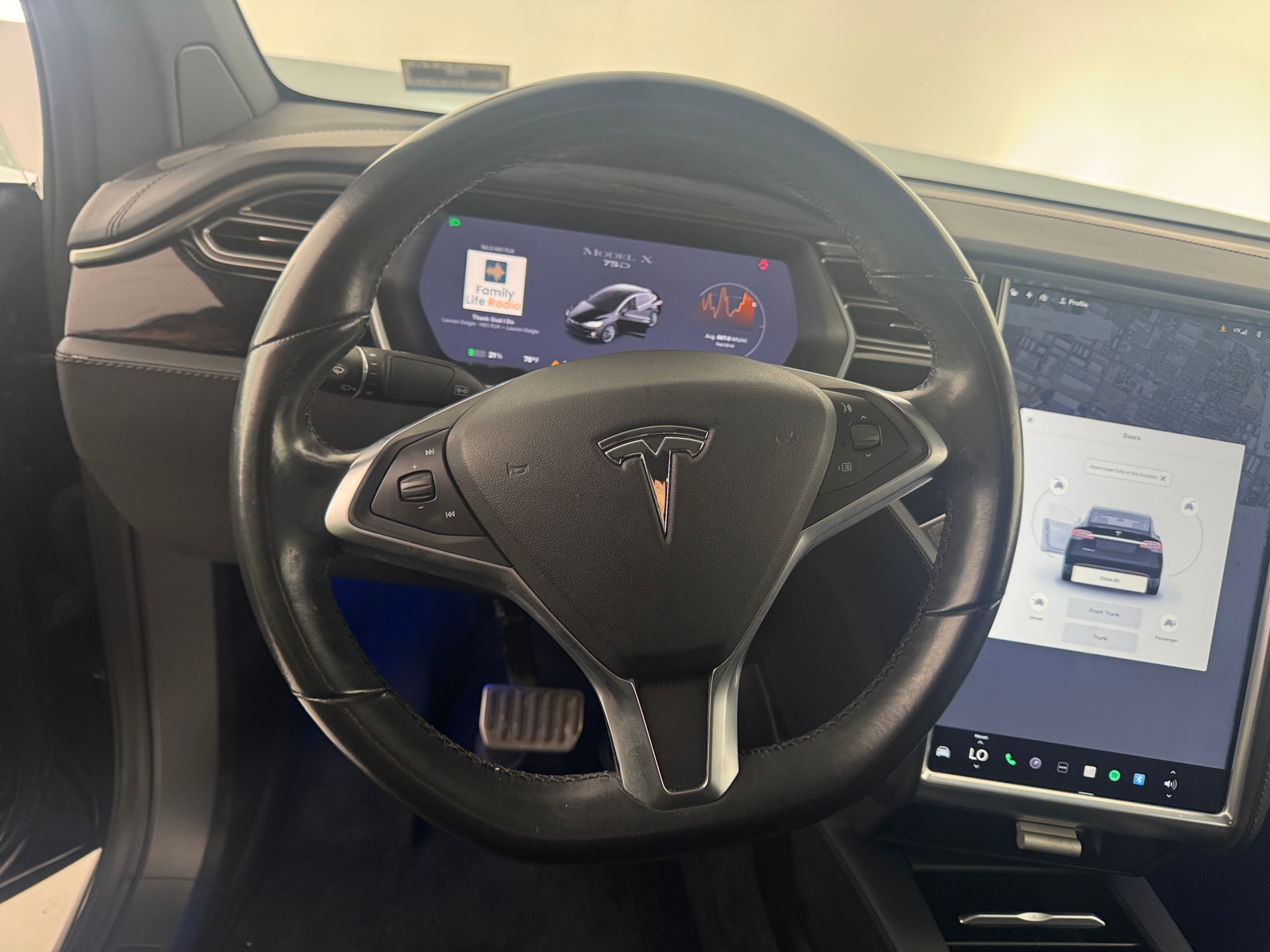 Thumbnail: 2017 Tesla Model X - 4