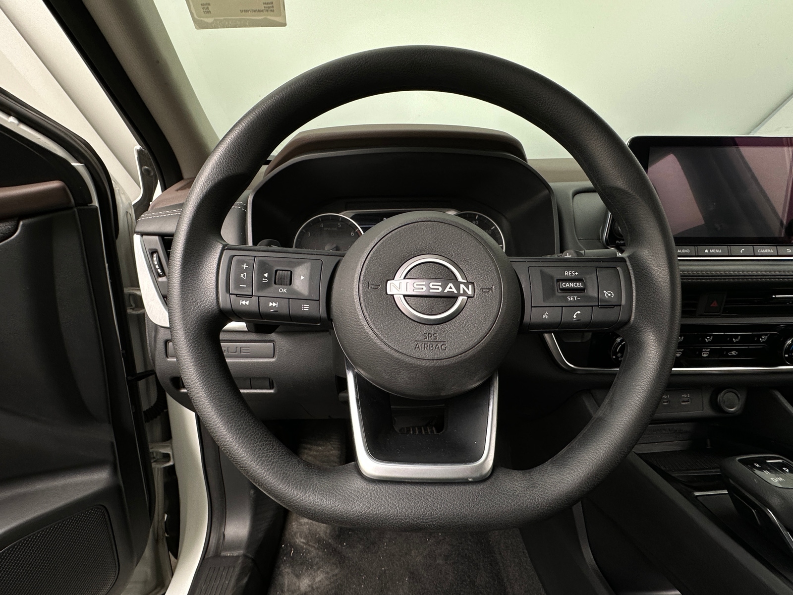 Thumbnail: 2022 Nissan Rogue - 5