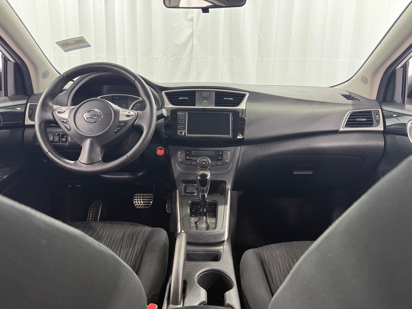 Thumbnail: 2019 Nissan Sentra - 3