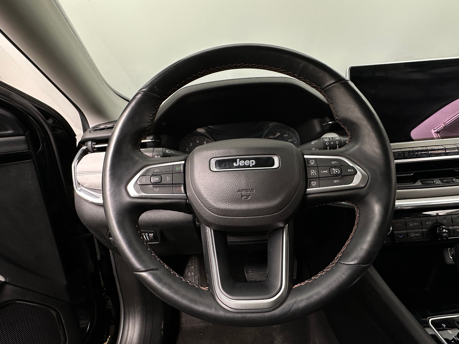 Thumbnail: 2022 Jeep Compass - 4