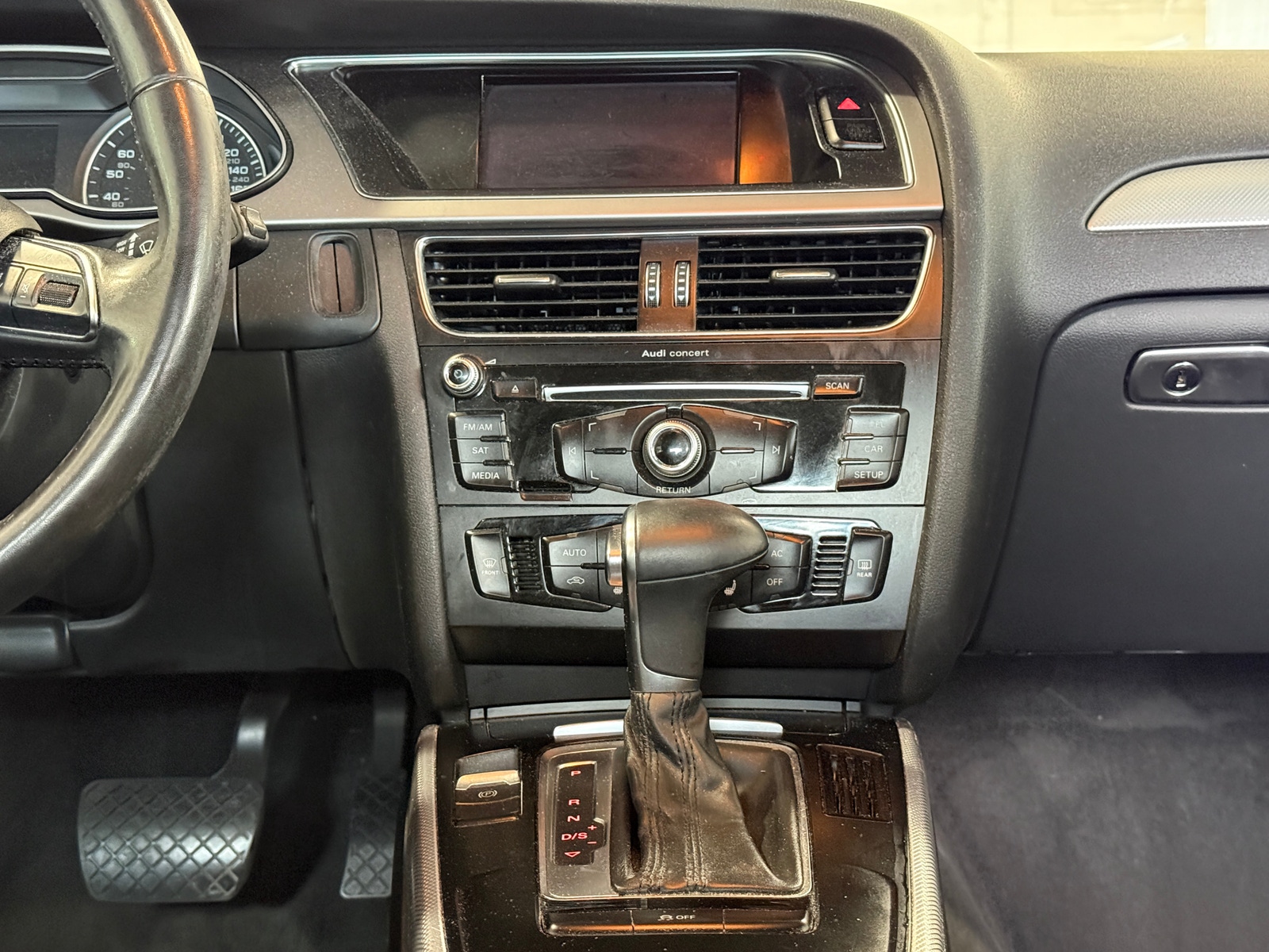 Thumbnail: 2014 Audi A4 - 3