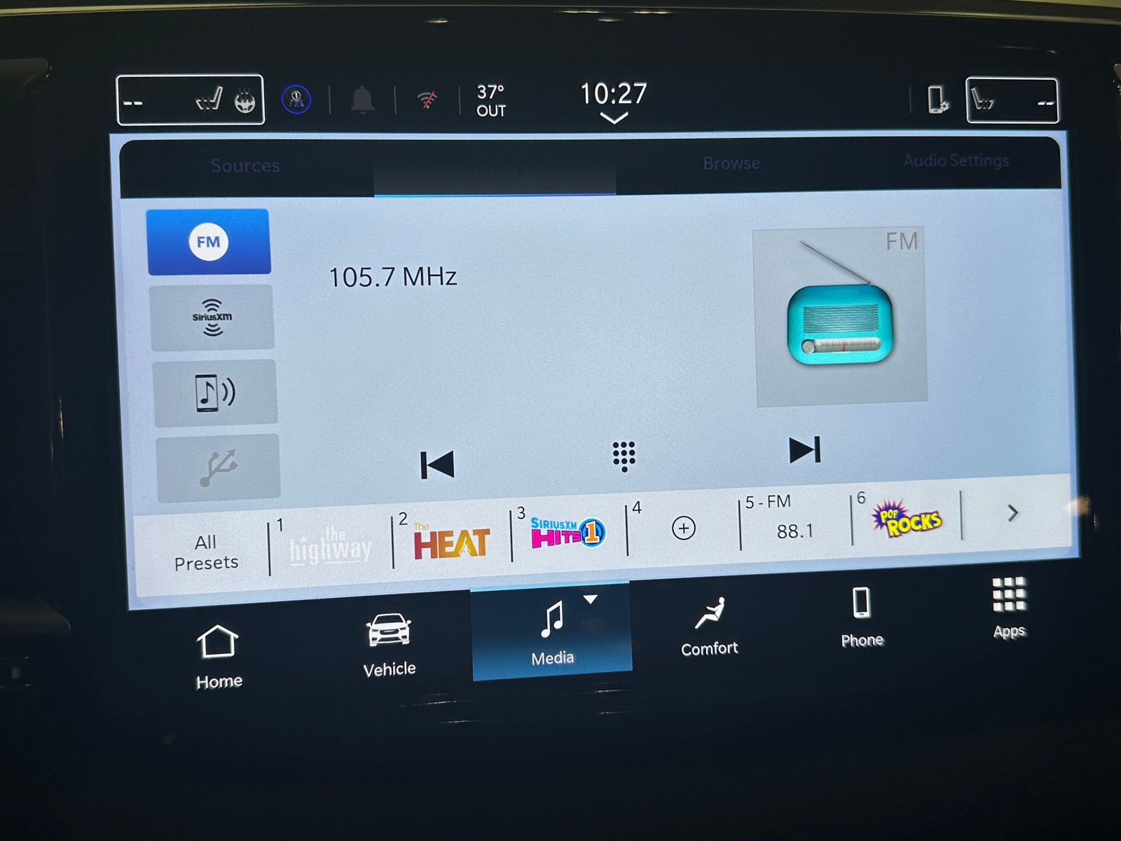 Thumbnail: 2025 Chrysler Pacifica - 3