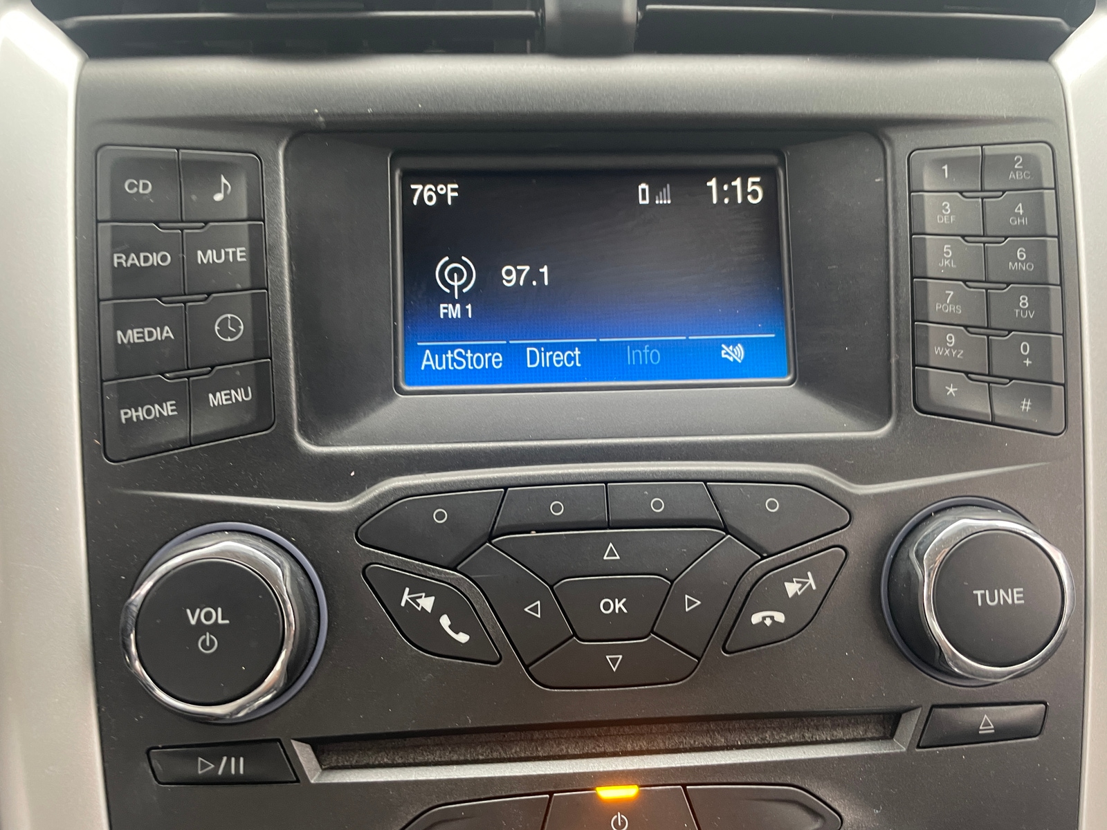 Thumbnail: 2015 Ford Fusion - 4