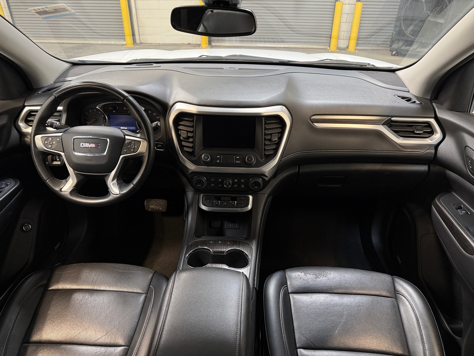 Thumbnail: 2023 GMC Acadia - 2