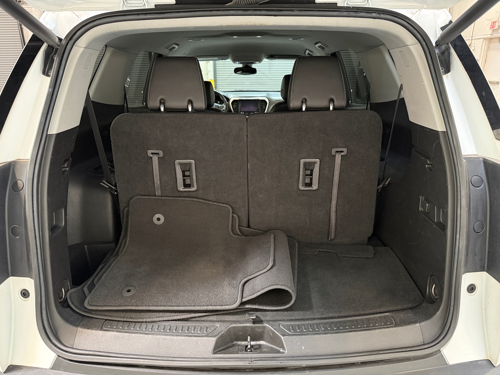 Thumbnail: 2023 GMC Acadia - 6